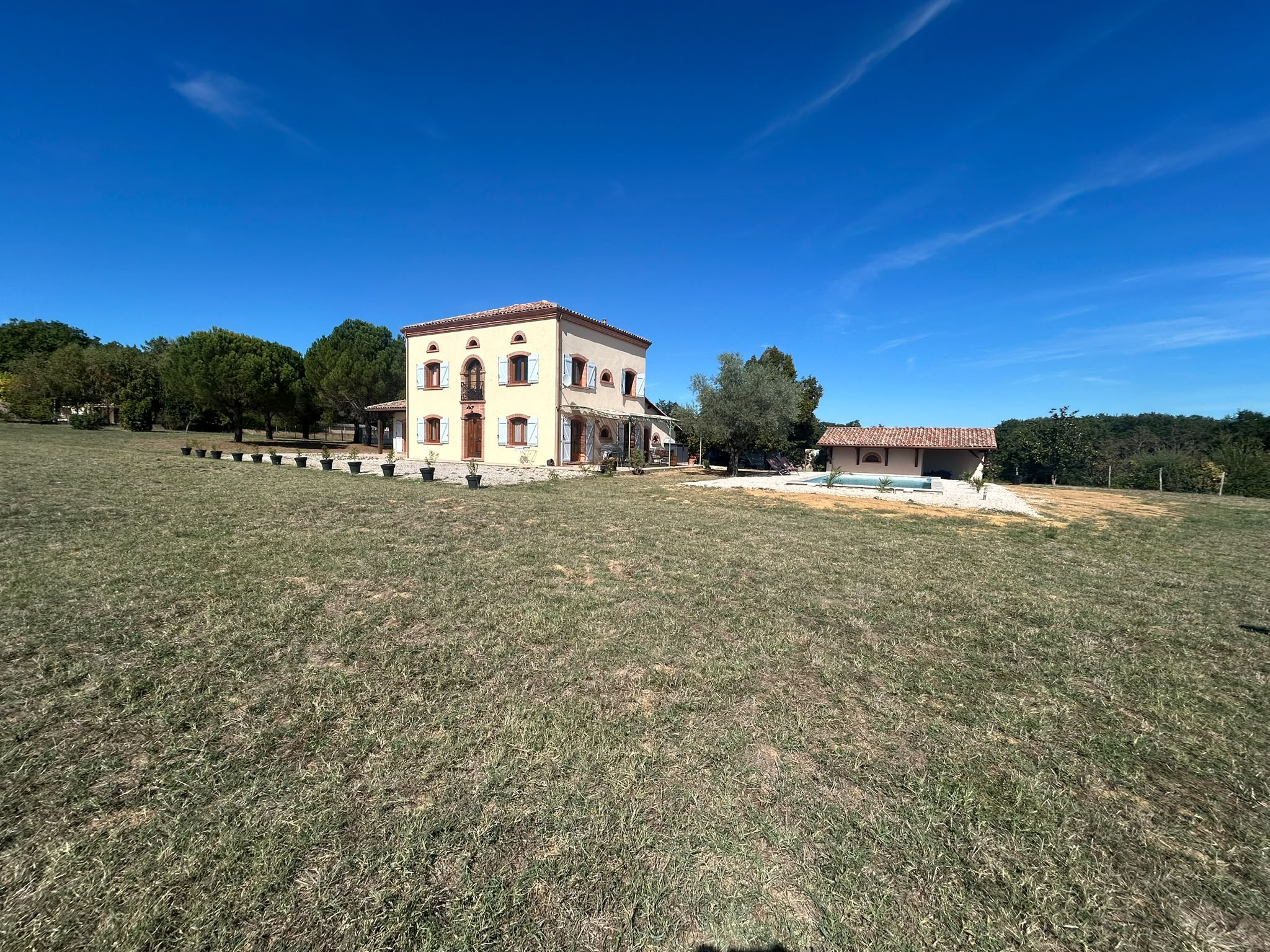 Maison 6 pièces 226 m² · à Boissède · 226 m² · 360 000 €